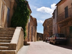 Photo paysage et monuments, Entrevennes - la commune