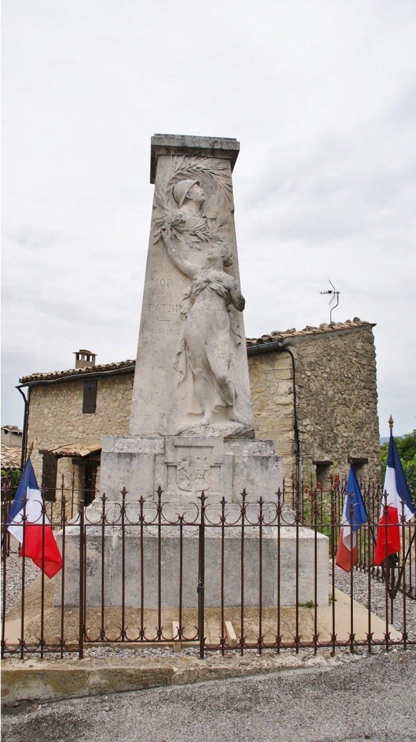 Photo Lurs - le monument aux morts