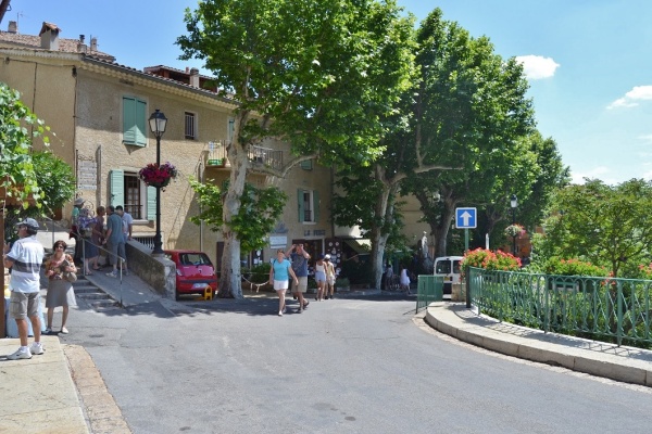 Photo Moustiers-Sainte-Marie - la commune