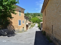 Photo paysage et monuments, Ongles - la commune