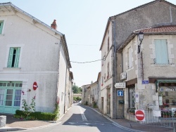 Photo paysage et monuments, Piégut - la commune