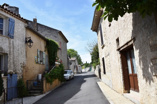 Photo Saint-Laurent-du-Verdon - le village
