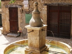 Photo paysage et monuments, Saint-Martin-de-Brômes - Le Village