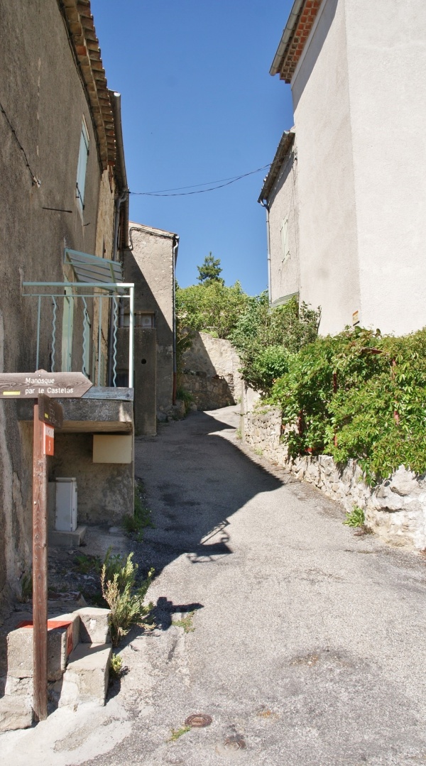 Photo Saint-Martin-les-Eaux - la commune