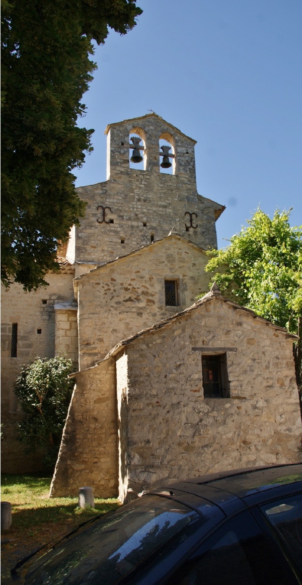 Photo Saint-Martin-les-Eaux - église Saint Martin