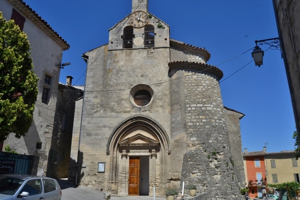 Photo Saint-Michel-l'Observatoire - église Saint Michel