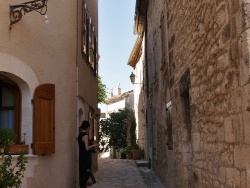 Photo paysage et monuments, Simiane-la-Rotonde - la commune