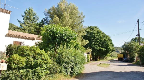 Photo Valensole - la commune