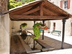 Photo paysage et monuments, Volx - le lavoir