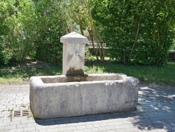 Photo paysage et monuments, La Bâtie-Montsaléon - la Fontaine