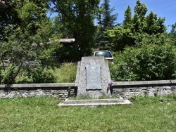 Photo paysage et monuments, La Bâtie-Montsaléon - le Monument Aux Morts