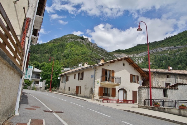 Photo La Beaume - le Village