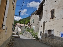 Photo paysage et monuments, Saint-Julien-en-Beauchêne - le Village