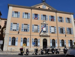 Photo paysage et monuments, Antibes - la mairie