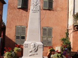 Photo paysage et monuments, Biot - le monument aux morts