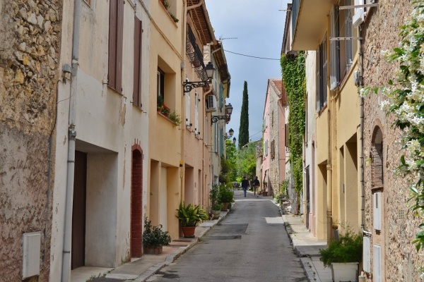 Photo Mouans-Sartoux - la commune