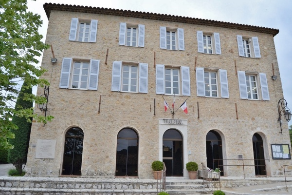 Photo Opio - mairie