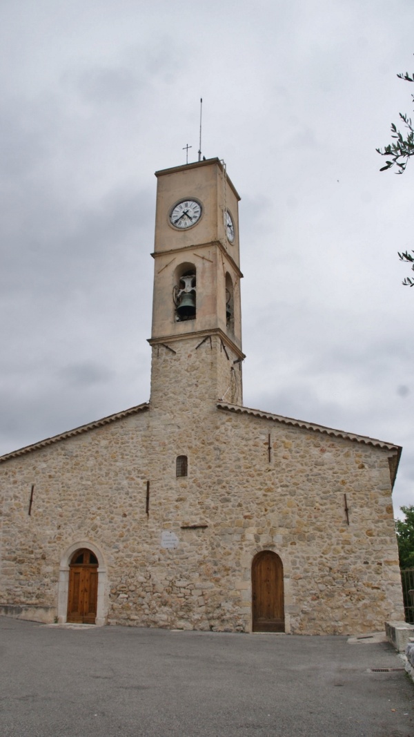 Photo Opio - église saint Trophine