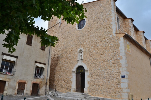 Photo Saint-Cézaire-sur-Siagne - église Saint cezaire