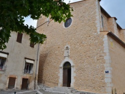 Photo paysage et monuments, Saint-Cézaire-sur-Siagne - église Saint cezaire