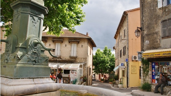 Photo Saint-Cézaire-sur-Siagne - la commune