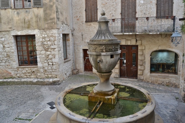 la fontaine