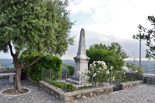 Photo Saint-Paul - le monument aux morts