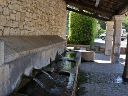 Photo paysage et monuments, Saint-Vallier-de-Thiey - les fontaine