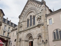 Photo paysage et monuments, Aubenas - église Saint Laurent