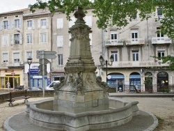 Photo paysage et monuments, Aubenas - La Fontaine