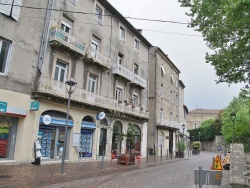 Photo paysage et monuments, Aubenas - le village