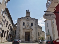 Photo paysage et monuments, Bourg-Saint-Andéol - église Saint Andeol