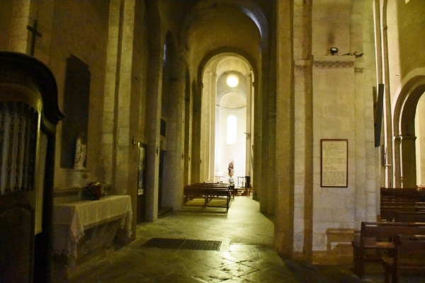 Photo Bourg-Saint-Andéol - église Saint Andeol