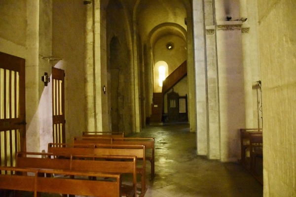 Photo Bourg-Saint-Andéol - église Saint Andeol