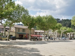 Photo paysage et monuments, Jaujac - le Village