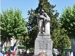 Photo paysage et monuments, Joyeuse - le Monument Aux Morts