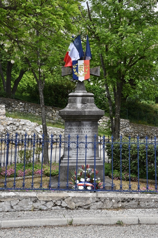 Photo Labastide-de-Virac - le Monument Aux Morts