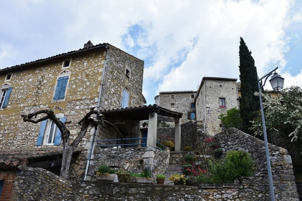 Photo Labastide-de-Virac - le Village