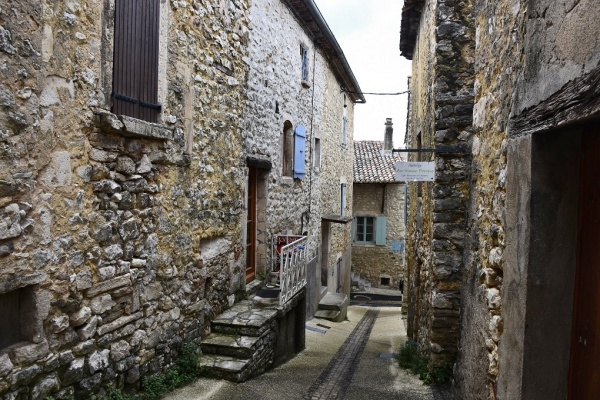 Photo Labastide-de-Virac - le Village