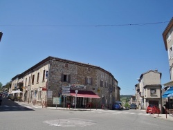 Photo paysage et monuments, Lablachère - le Village