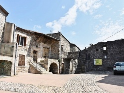 Photo paysage et monuments, Lachapelle-sous-Aubenas - le village