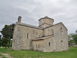 Photo paysage et monuments, Larnas - église Saint Pierre