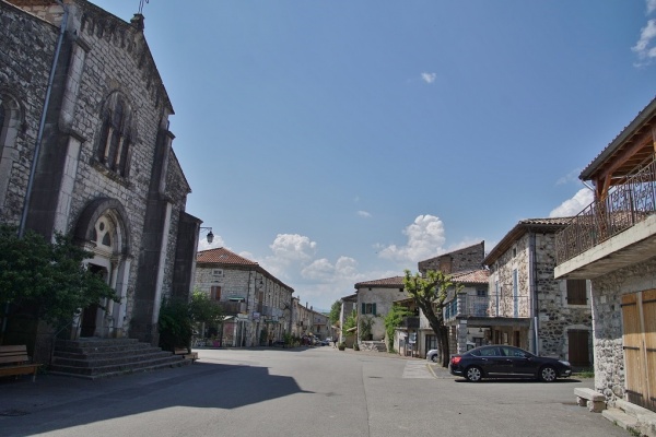 Photo Lussas - le Village