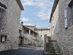 Photo paysage et monuments, Pradons - le Village