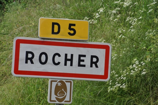 Photo Rocher - rocher (07110)