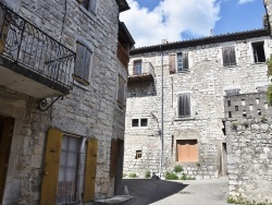 Photo paysage et monuments, Saint-Alban-Auriolles - le Village