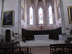 Photo paysage et monuments, Saint-Marcel-d'Ardèche - église Saint Marcel