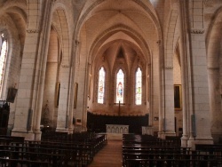 Photo paysage et monuments, Saint-Marcel-d'Ardèche - église Saint Marcel