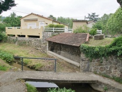 Photo paysage et monuments, Saint-Paul-le-Jeune - le Lavoir