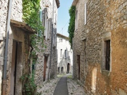 Photo paysage et monuments, Saint-Remèze - le village